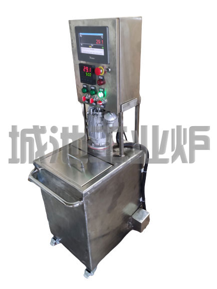 Small intelligent experimental quenching tank