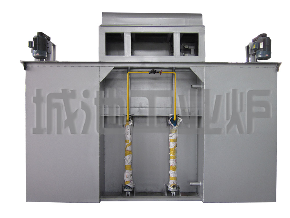 Fast automatic lifting quenching oil tank