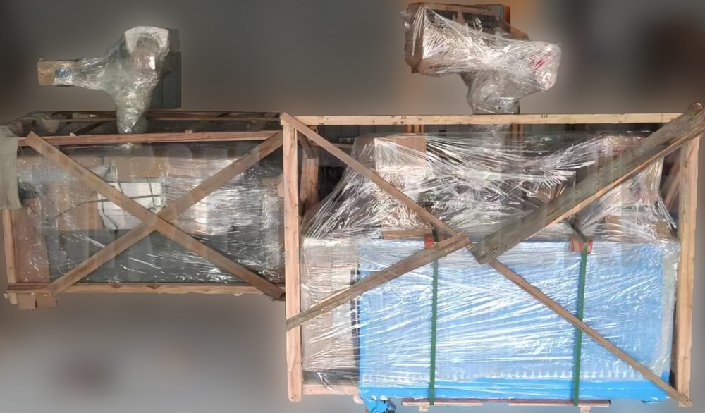 Dual station oil water integrated multifunctional quenching tank packaging and shipping